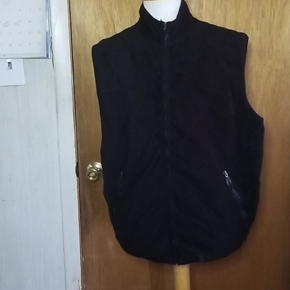 Vest by Bobby Jones Player